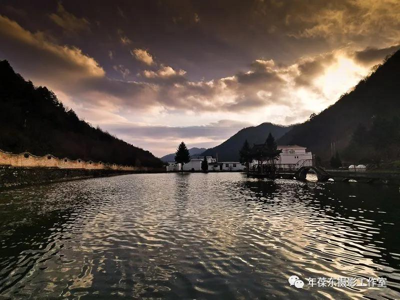 几年后有一种邀约叫：千岛为伴，鱼酒相随，我在天水曲溪等你