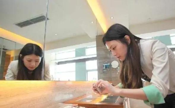 什么酒店试睡员居然能够月入一万,宾馆试睡员工资