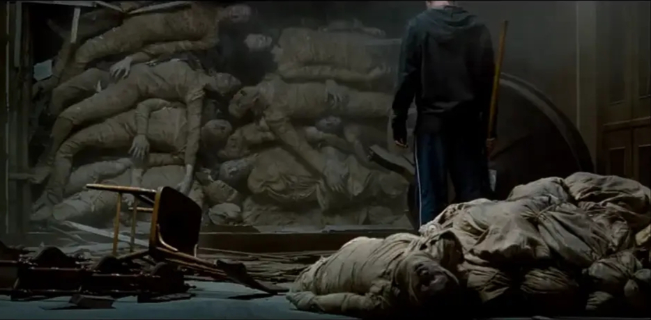 恐怖片拍摄的时候发现的灵异事件,拍恐怖片的时候真的会有灵异事件