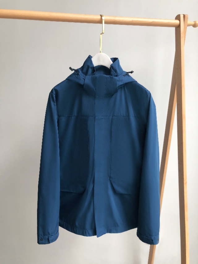 GORE-TEX面料美国戈尔公司生产轻、薄、坚固、耐用