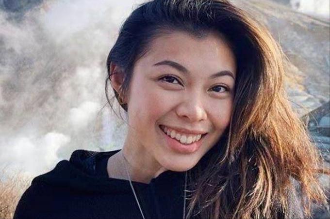 香港名模女儿，公开宣布“同性婚礼”，女友更是大有来头