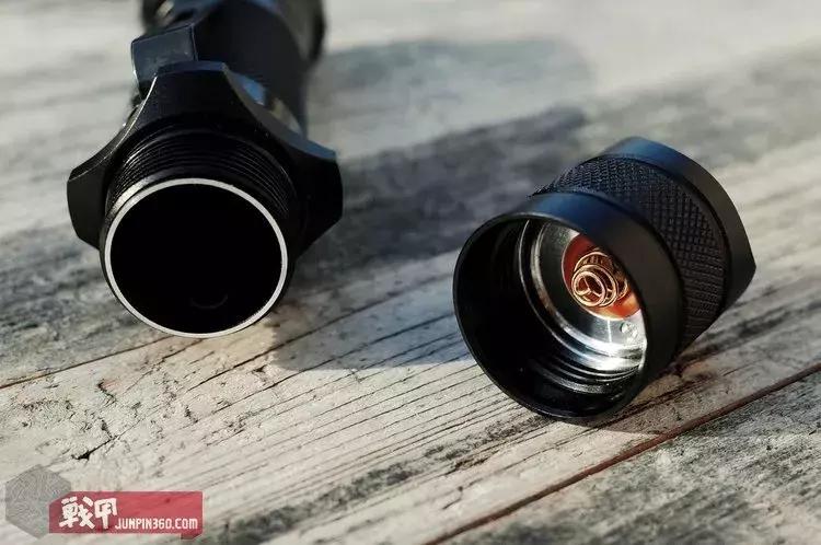 评FenixTK15UE手电:经典之作,总有它的理由