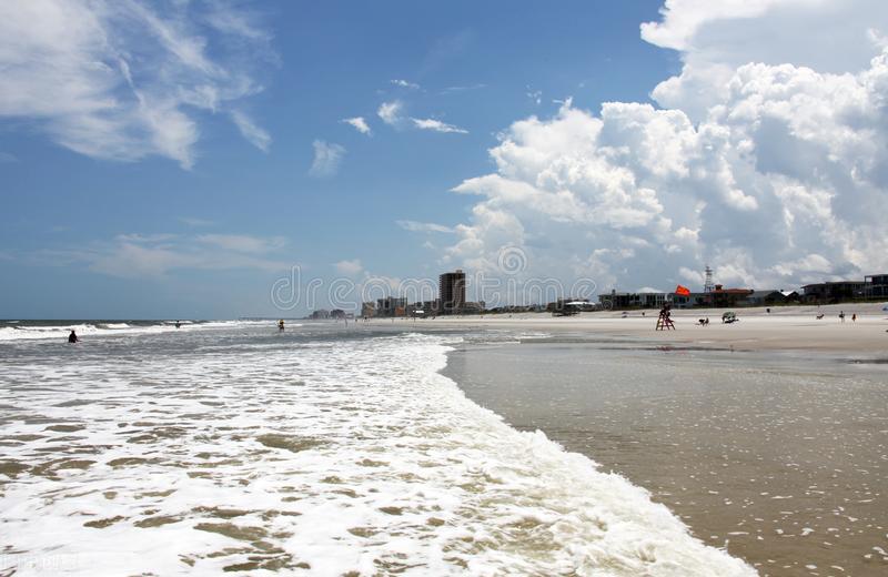 怎么防中暑和中暑后的急救措施,如何预防中暑及中暑急救方法