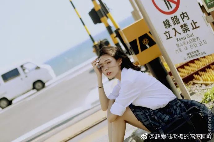 拍照时好看的pose,拍照必备100个pose