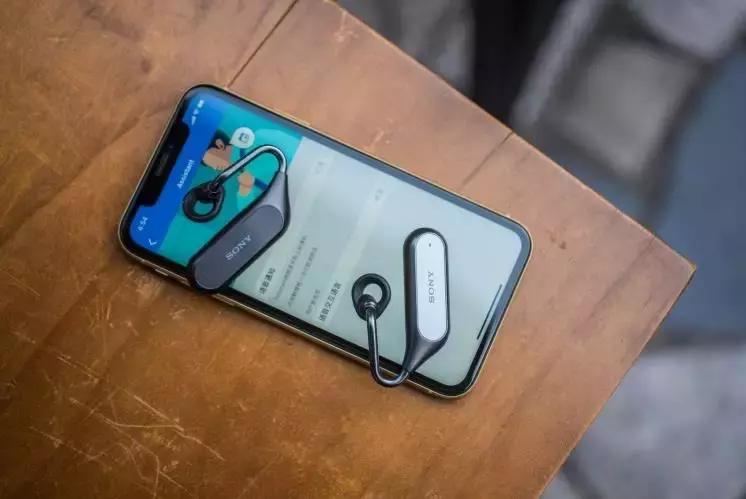 索尼蓝牙耳机轻便音质好,索尼新耳机有降噪