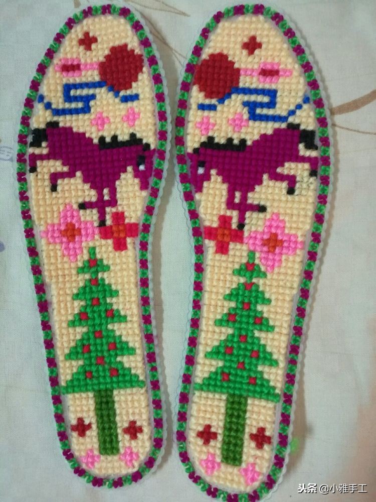 云南小巧妹自做鞋垫刺绣教程,孙姐手工刺绣鞋垫教程