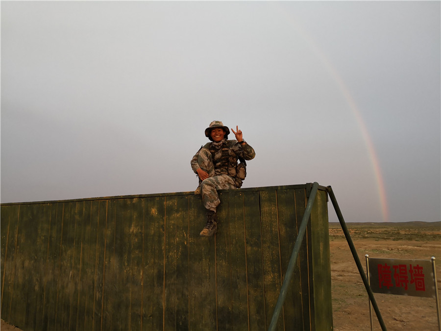 从替补队员到种子选手,*击狙**女兵完美演绎一鸣惊人
