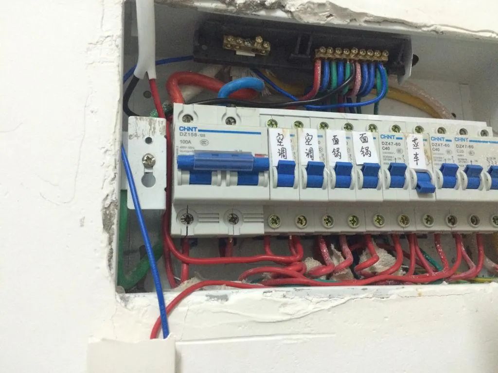 家里一处漏电处处漏电么,家用线路漏电怎么解决