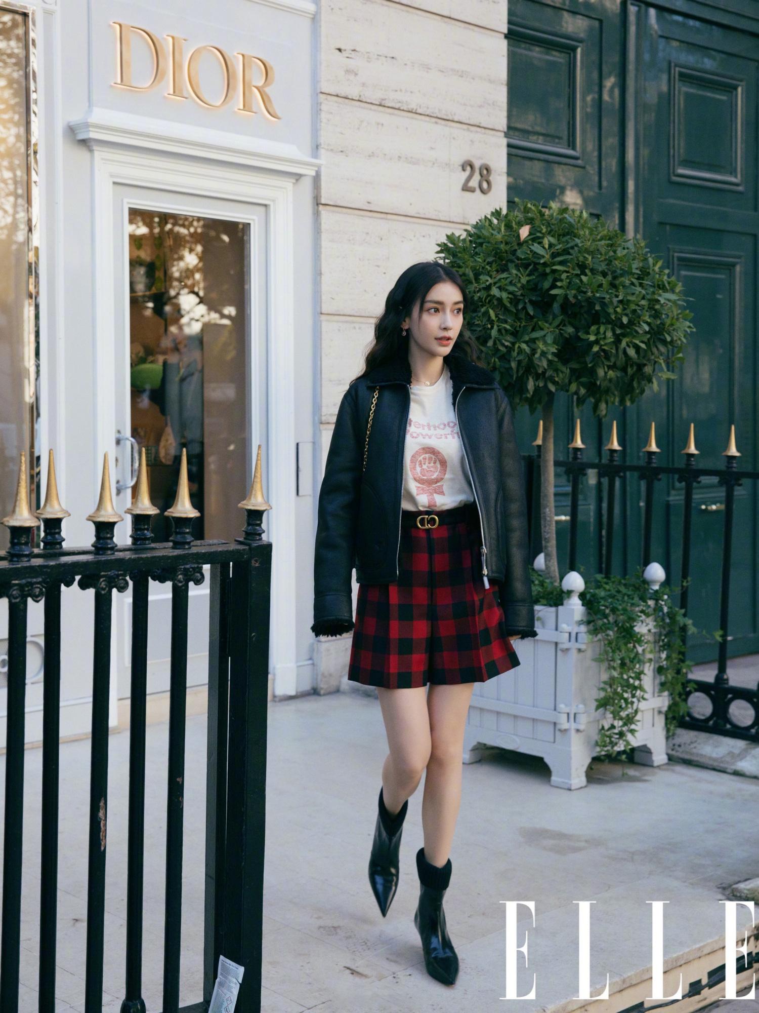 Anglebaby开启巴黎之旅,大玩皮衣的两种穿法,当妈后更有韵味