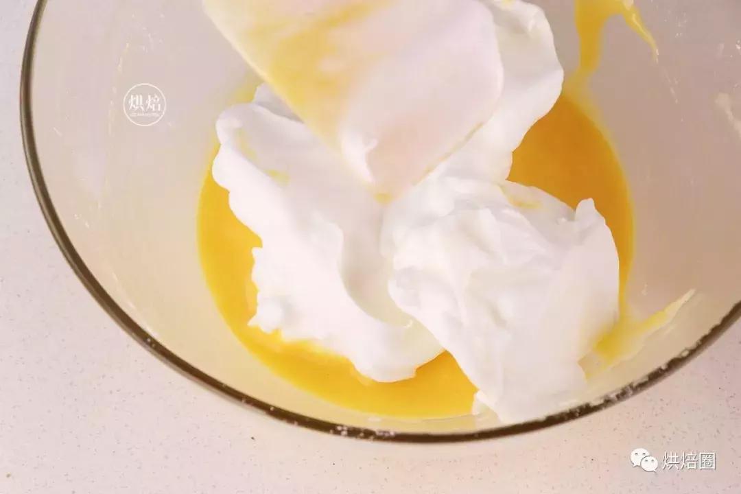 过年做的福袋卷蛋糕被亲戚夸惨了送给正月的寿星寓意好又漂亮~