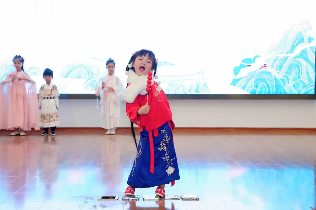 绱犳ⅵ褰掍簯浜插瓙姹夋湇,鎴愰兘绱犳ⅵ褰掍簯鍎跨姹夋湇