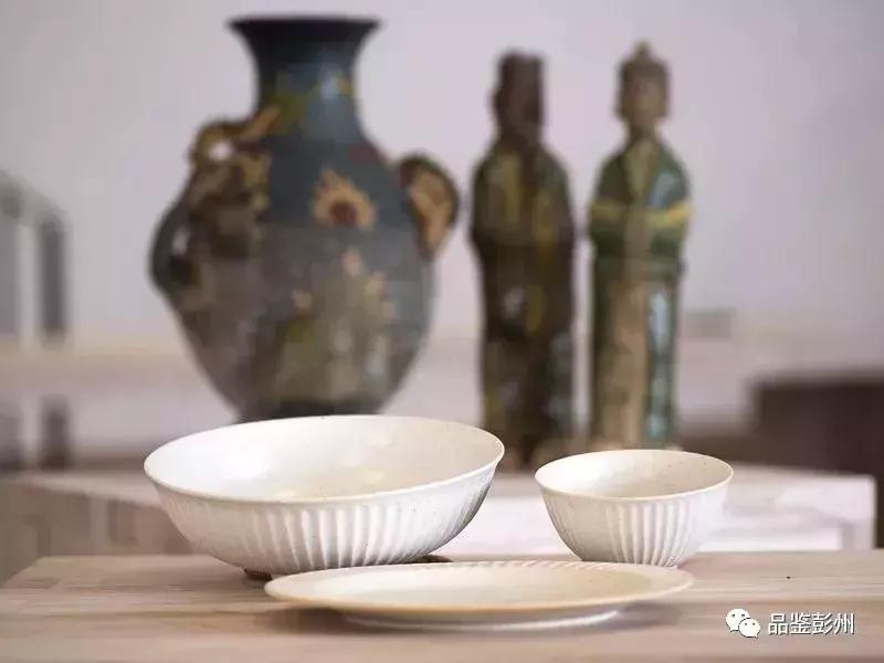 走遍中国的“寻鞋哥”来了!这回居然换上“军乐造”