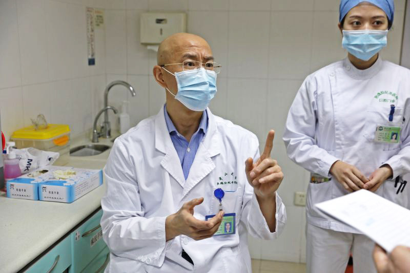 85岁老人得了晚期口腔癌能活多久,87岁老人得了口腔癌