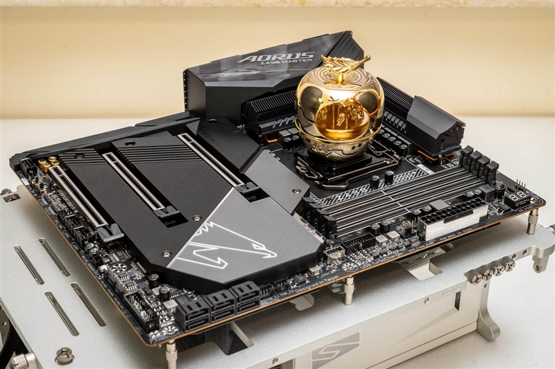 inteli5-9400和i5-10400区别,inteli510400f搭配itx散热器