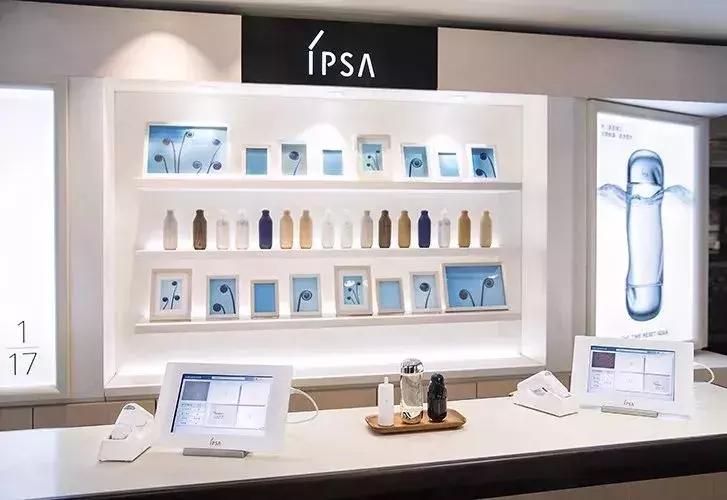 国内的日本化妆品专柜比比皆是，为什么还要专门飞日本买？