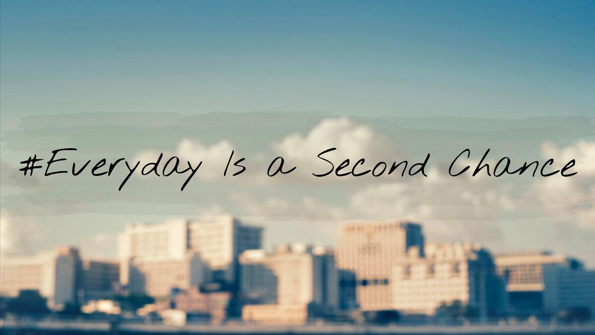 关于理想我从未想过放弃是什么歌,关于梦想我从来没有放弃歌词