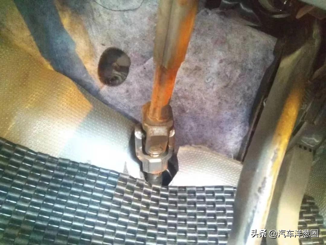 怎样快速学会看二手车车况,教你识别二手车车况