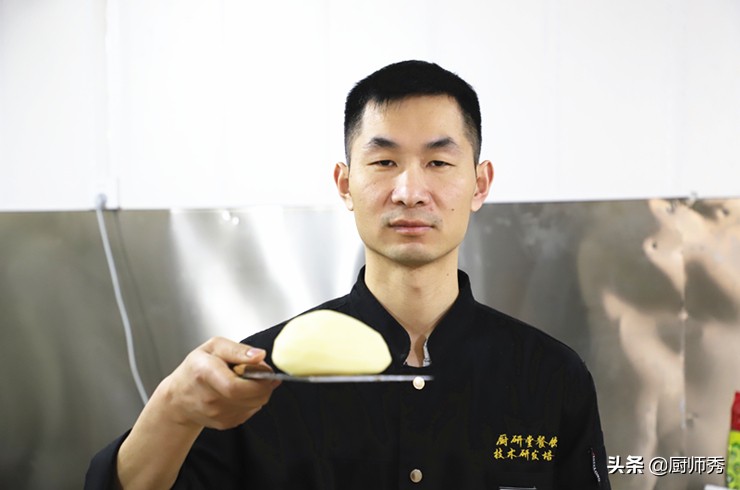 这12种切菜小技巧一定要收藏,掌握这些刀法,切什么菜都简单