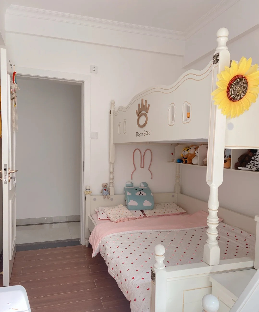 她家原木日式风格新房,她家明明很简约居住舒适度却极高