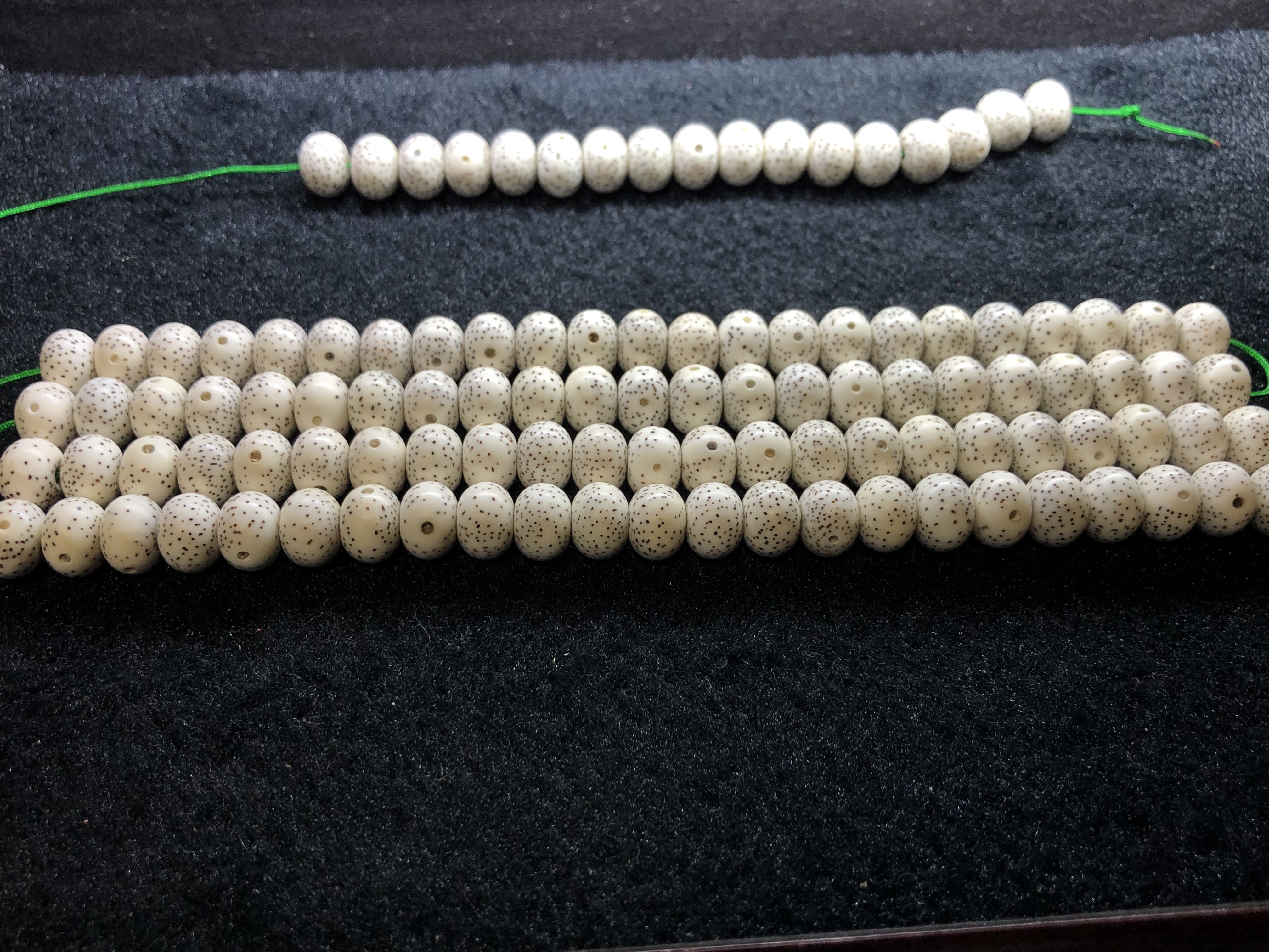 新手入手星月菩提怎么挑选,新手怎么选择星月手串