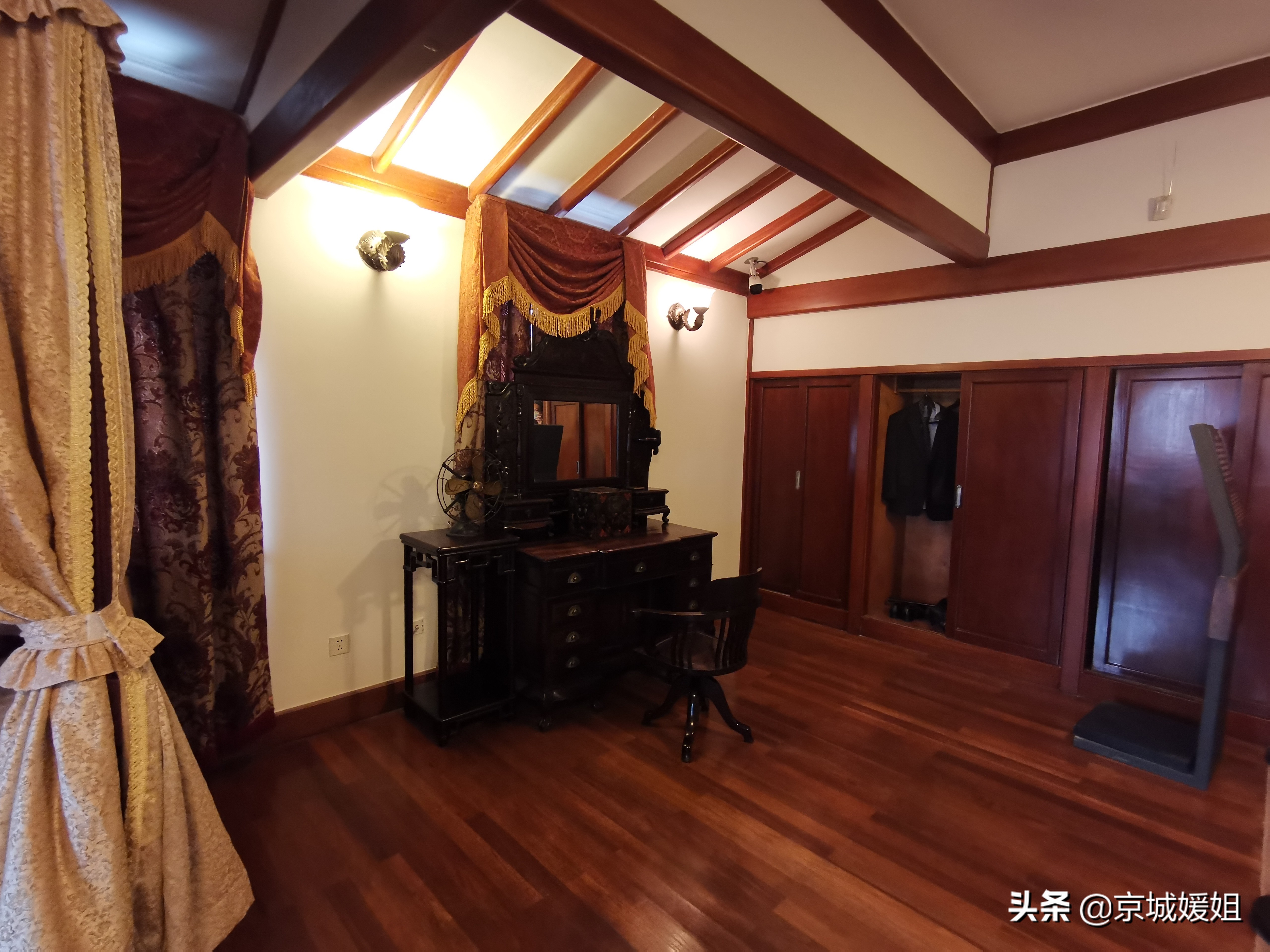 走进末代皇帝溥仪旧居,末代皇帝溥仪居住地照片