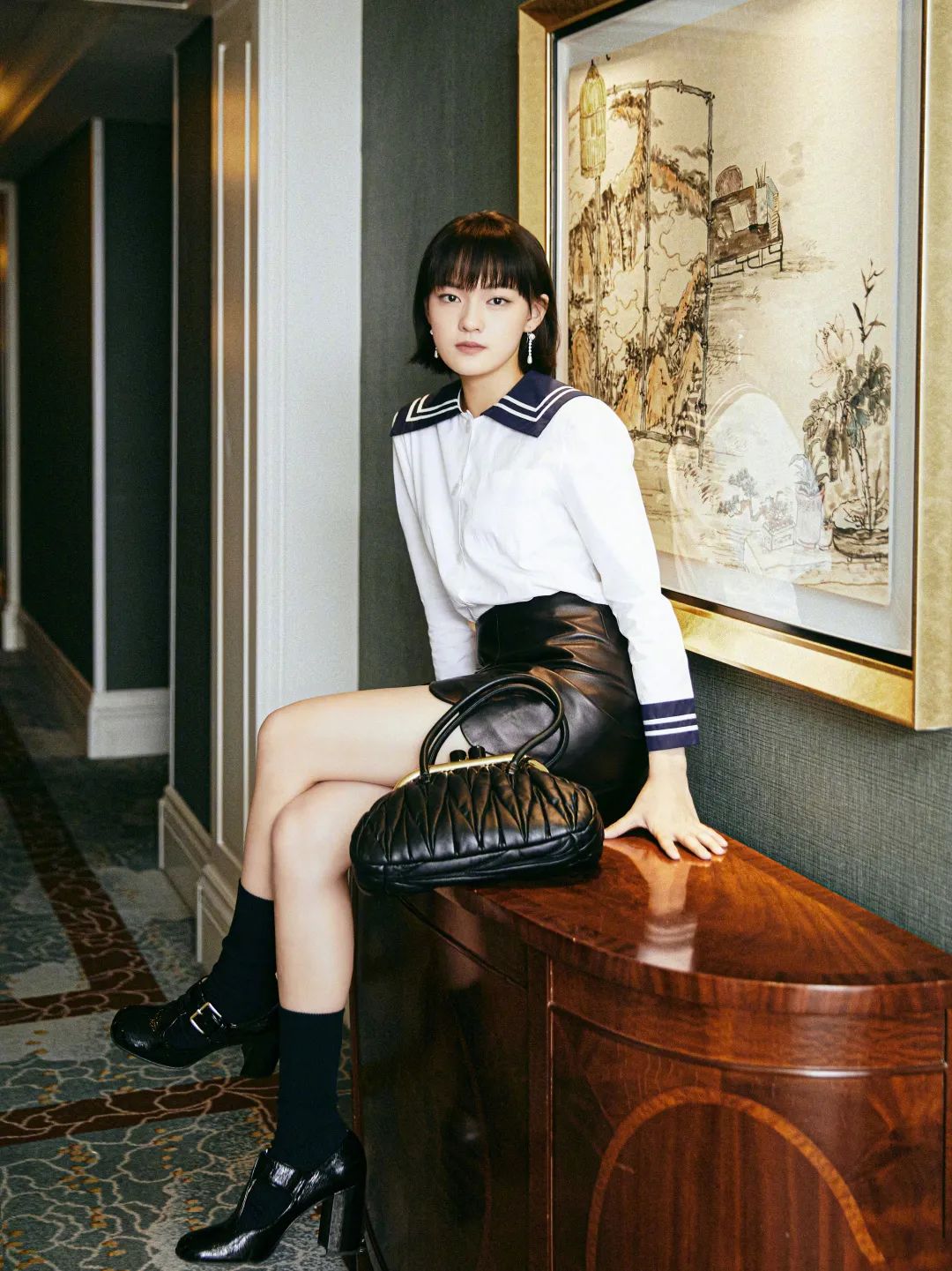 秋季小白鞋百搭款,潮流百搭小白鞋舒适不累脚的皮鞋