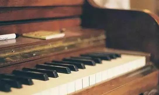 学唱歌怎么练发声有什么技巧吗,学唱歌怎样练声最新5篇