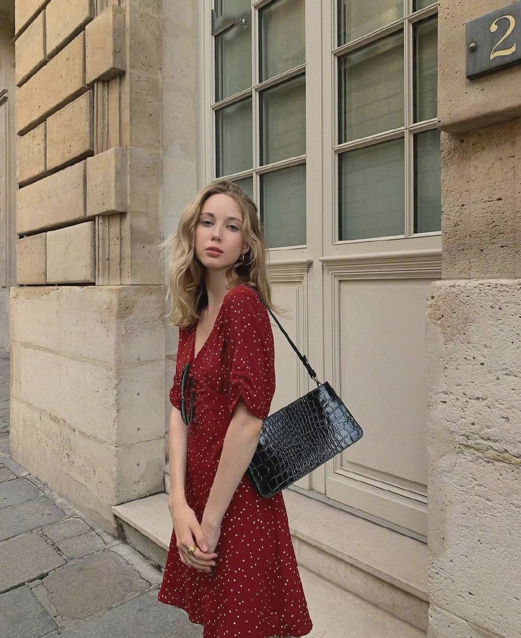 矮个子穿长裙的长度如何显高,紧身长裙小个子显高显瘦