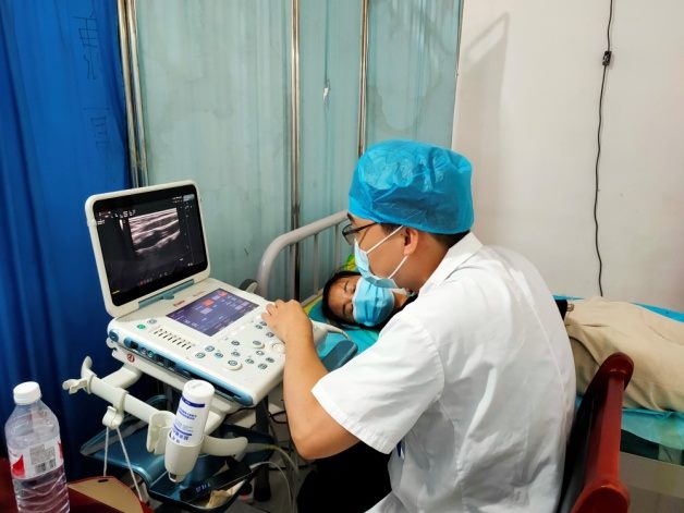 复膜后纤维化有特发性和继发性之分，类型不同，治疗手段也不同