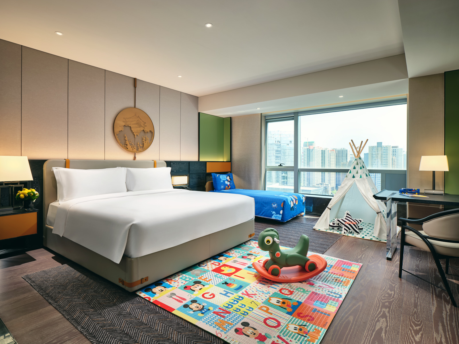 打卡西北首家洲际酒店!这样在网红城市西安玩也是一种“随心飞”