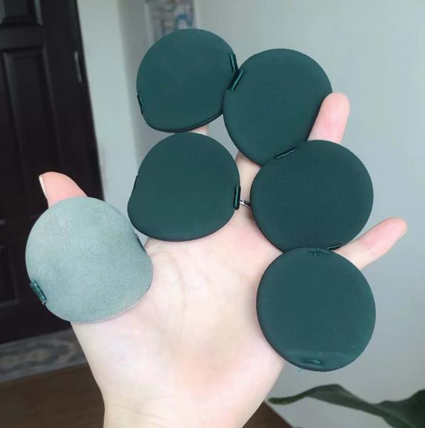 粉扑、美妆蛋、化妆刷,用它们化妆有什么区别?