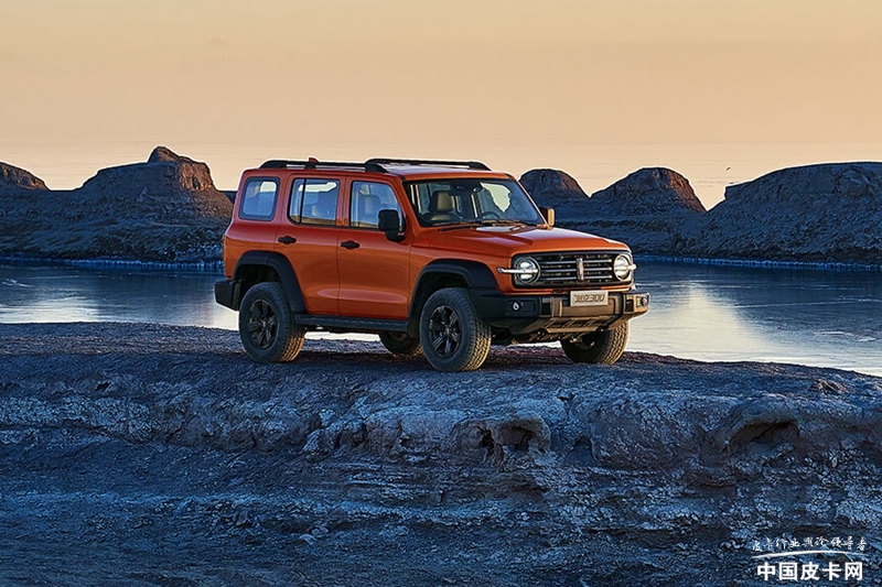 沉浸式体验进口三菱l200,三菱l200进化史