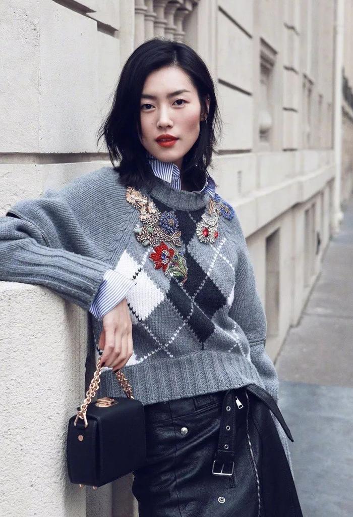 今秋最流行的穿搭,今秋流行了一种穿法