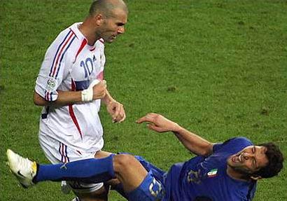 意大利教练曼奇尼巴神,欧洲杯赛后吐槽