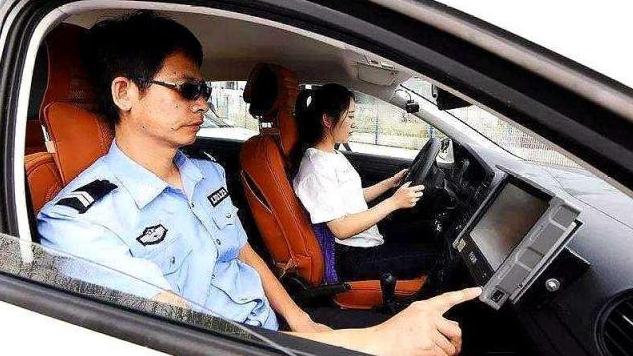 科三加减档“逢5加档，逢0减档”技巧，最适合考试用，学会一把过