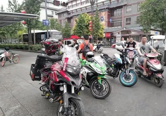 五羊本田190x与豪爵dr150怎么选,五羊本田帅影150和飞致150怎样选