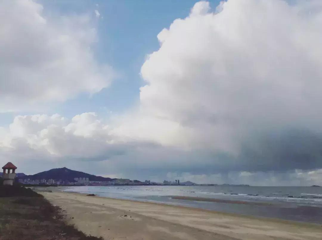 为什么烟台的海边不潮呢,烟台海边怎么样