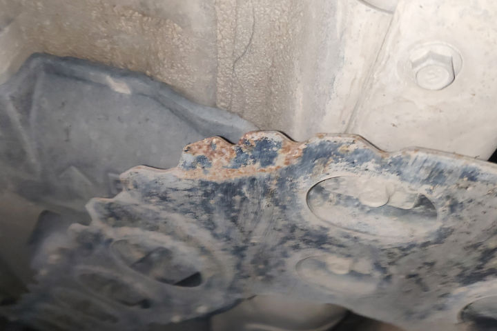 英菲尼迪fx35最容易哪里进水,英菲尼迪fx35天窗漏水底板全是水