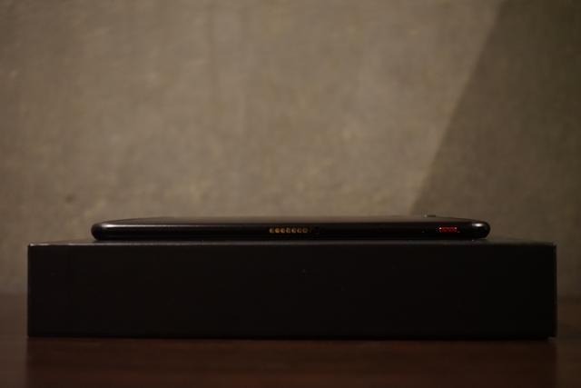 努比亚红魔3外屏,努比亚红魔3s外屏