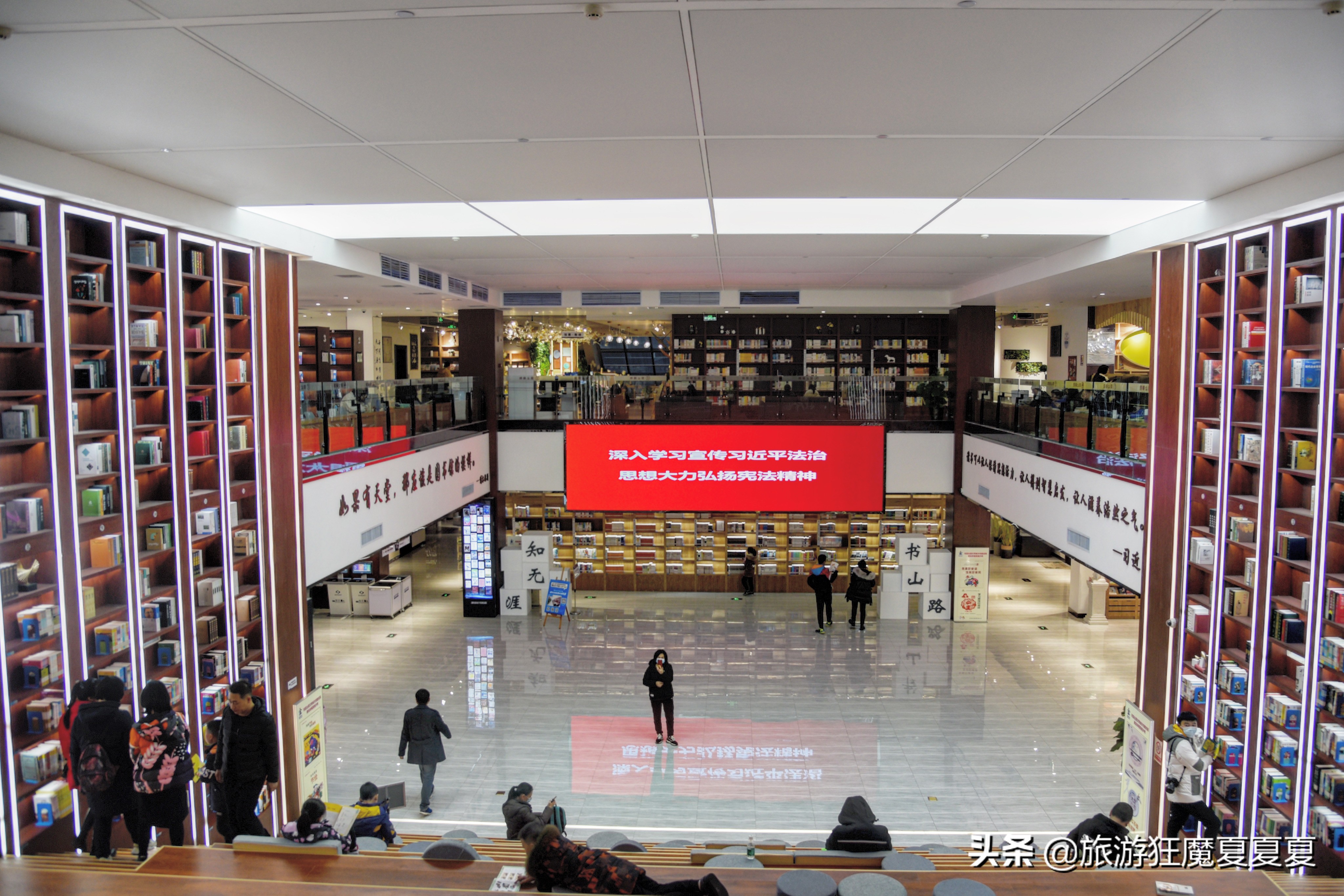 泸州江阳公园图书馆,四川适合小朋友的图书馆