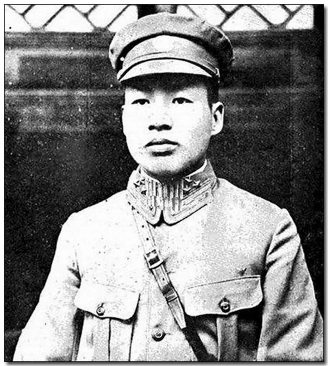 藏族丁真是哪里人,藏族丁真怎么当上明星了