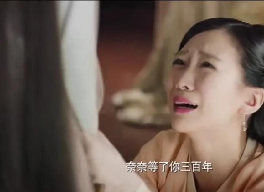 三生三世：为何奈奈看到和素素相似的白浅，会以为是结魄灯的功劳