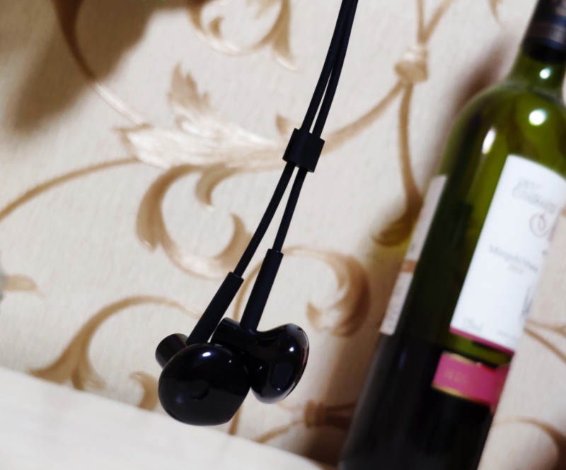 小米蓝牙项圈耳机青春版老款,小米蓝牙项圈耳机青春版支持磁吸