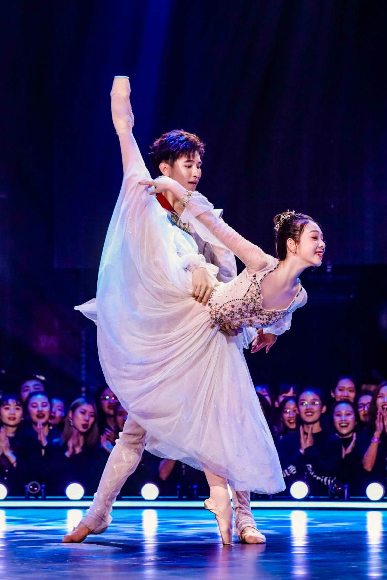 舞蹈风暴感动全场的舞者,舞蹈风暴爱之永恒