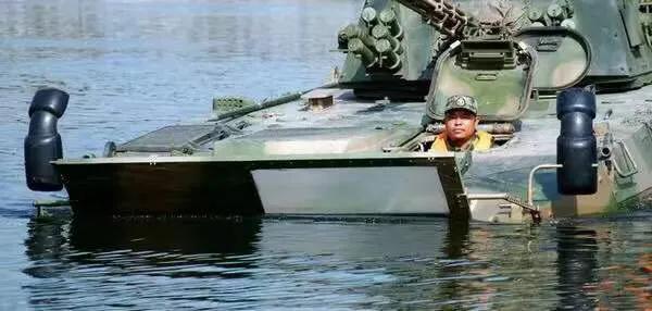 中国新轮式步兵战车,中国轮式步兵战车普及