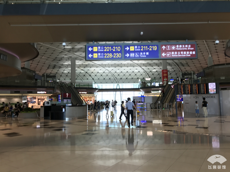 可能再难坐到的港航350！香港飞上海，几乎全程贴着海岸线飞行