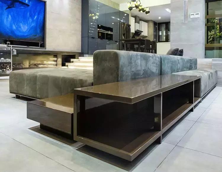 上海买房没钱装修小伙,上海24岁小伙房子装修