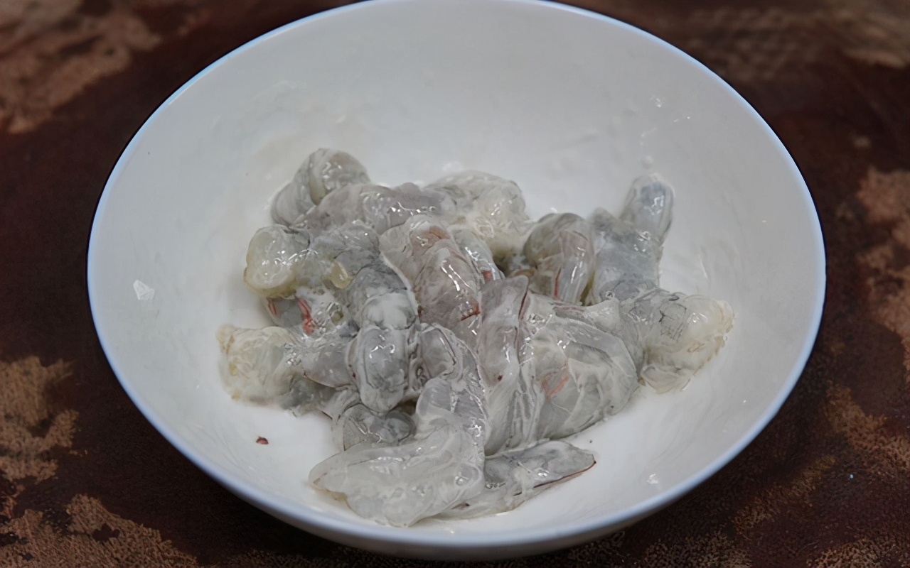 年夜饭系列饭桌必备腰果虾仁,饭店西芹腰果虾仁最正宗做法