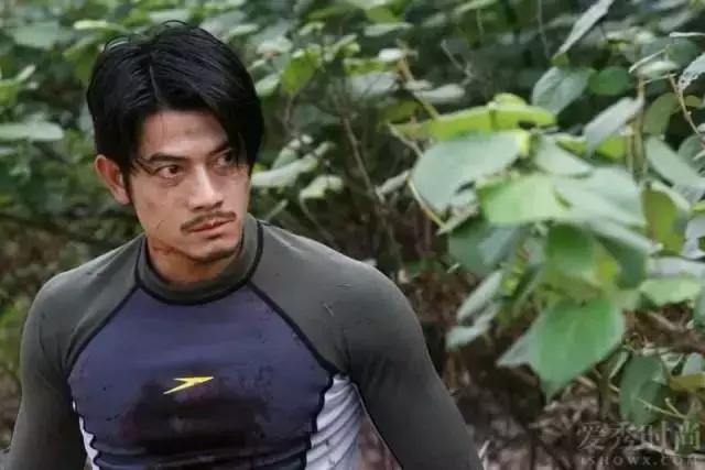 吴谨言蝎子拍戏视频,吴谨言拍戏放蝎子