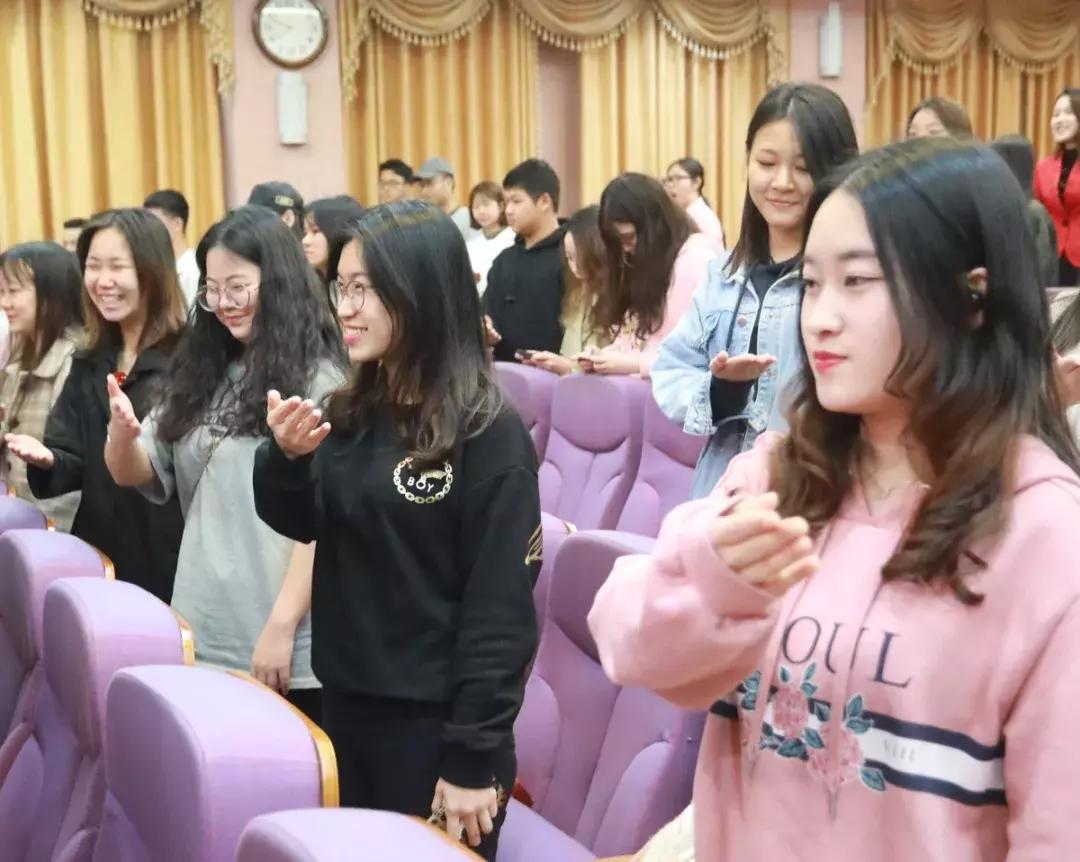 如何成为优秀的总裁助理？潘玲老师是这样指点大学生的